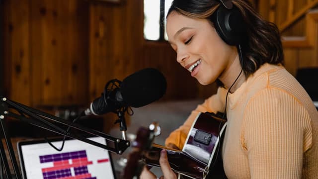 7 great songwriting habits to help you write your best songs