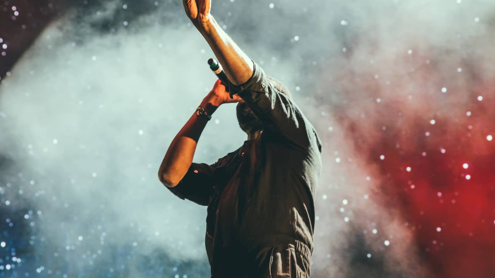 6 Tips Pro Songwriters Use For Writing a Better Chorus